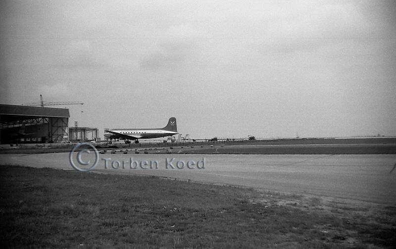 Greenlandair Douglas DC-4 - C-54E-15-DO OY-DKG c/n 27336 at Kastrup Airport